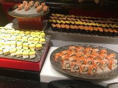 -领鲜活海鲜榴莲自助火锅(东门店)