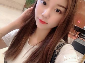 是不能沾水的，沾了水后肤质会发炎，容易造成色素沉着