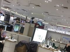 -梅龙镇广场