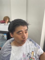 -星座接发烫染美发超市