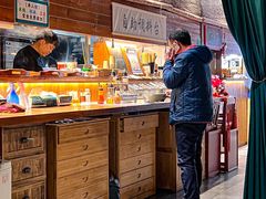 -八月美食小馆(银泰城总店)