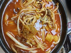 -沁麦源过桥米线(总店)