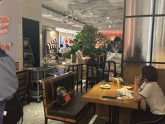 -必胜客(百联又一城店)