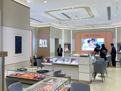 -王府井百货熙地港店
