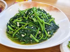 -品鲜村农家菜·阳澄湖大闸蟹(总店)