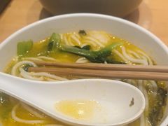 -三千粉牛肉米粉(来客茂店)