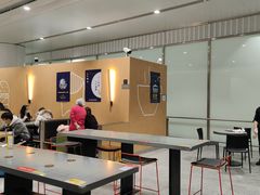 大堂-麦当劳(北京大兴机场二层国内到达(安检外)店)