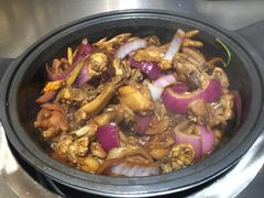-胡须佬鸡煲四季火锅店(石厦西村直营店)