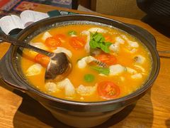 版纳野果酸汤鱼-云海肴·汽锅鸡·云南代表菜(天山百盛优客店)