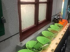 自助调料区-超越炭火牛蛙火锅鸡(河东店)