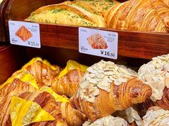 -小飞象面包公社(珠江路金鹰店)