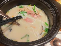 -云海肴·汽锅鸡·云南菜(天山百盛优客店)