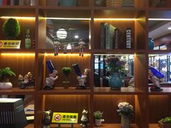 -九龙湾茶餐厅(东门店)