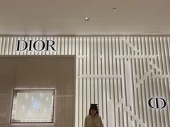 -DIOR迪奥(德基广场女装店)