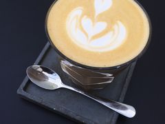 -UNI UNI(环亚凯瑟琳店)