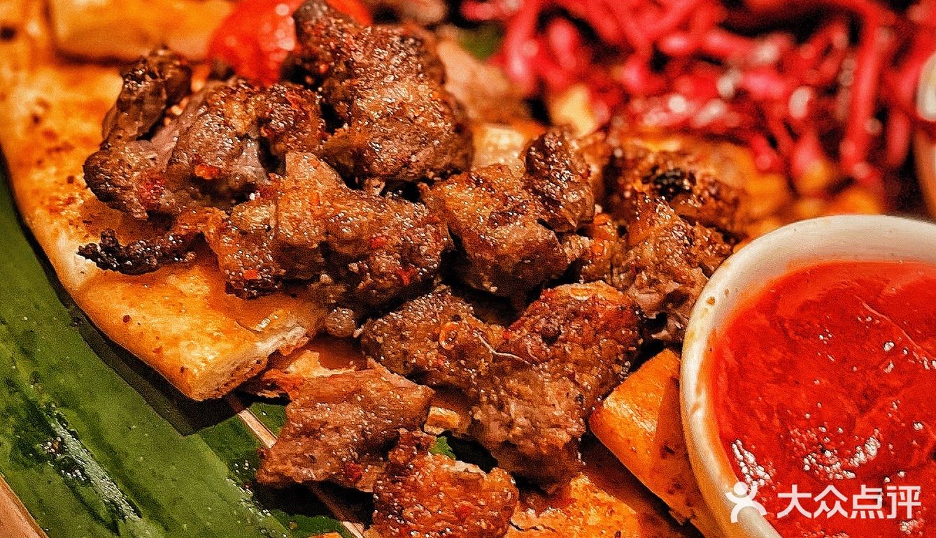 马小火·西域集市 ‼️好家伙‼️吃顿饭我以为到了新疆