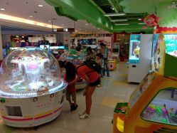 -莫莉幻想儿童乐园(北京上地华联店)