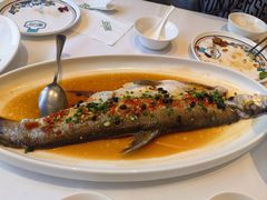 -湘阅•威海海鲜•湖南味道(华宝店)