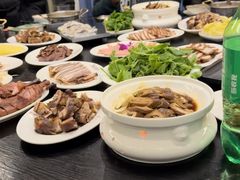 -老鼎万春卤菜(五代传承创始老店)