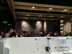 -胖东来生活广场(健康路店)