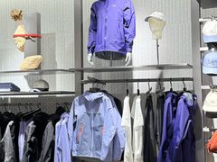-ARC'TERYX始祖鸟(北京王府中环店)