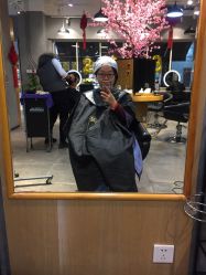 -时尚殿堂明星门店