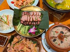 -老滇山寨•云南特色菜•地方菜•民族风情歌舞表演(金碧店)