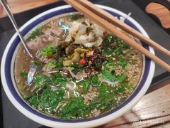 -云阿蛮云南生烫牛肉米线(奉贤路店)