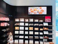 -Laderach 莱德拉(上海环贸iapm店)