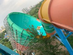 -欢乐水魔方水世界
