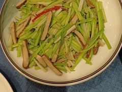 -御沪沪味园.融合菜.海鲜(斜土路店)