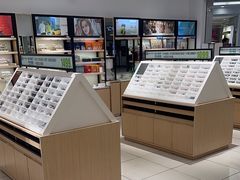 -宝岛眼镜(常熟珠江路欧尚店)