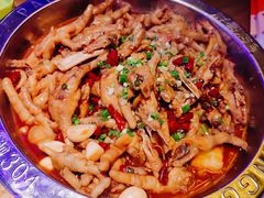 -胖哥俩肉蟹煲(虹口龙之梦店)