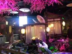 -韵秋荷(宝山龙湖天街店)