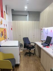 -睿宝儿科·眼科·口腔(静安大悦城门诊部)