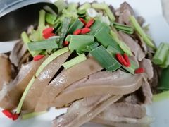 -墨脱石锅椰子鸡•香草鸭•东山羊(大东海店)