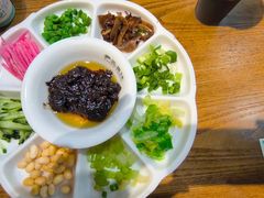 老北京炸酱面-尹三豆汁(前门旗舰店)