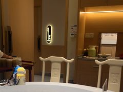-双湖园·地标武汉菜(黄鹤楼解放路店)
