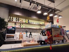 -WOW coffee