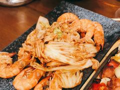 -老东镇啤酒屋海鲜加工·蒸汽海鲜·海鲜烧烤(台东店)