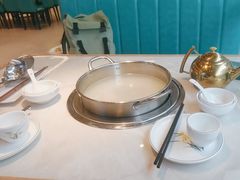 -粤顺渔坊·中山脆肉鲩火锅(清湖店)