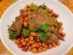 香菜拌牛肉-艳阳天酒店(五里新村店)