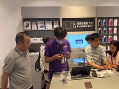 -Apple授权专营店(宝山万达店)