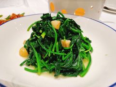 拍蒜油渣炒菠菜-江南厨子(万象天地店)