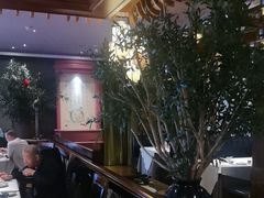 -八府香鸭·啫啫煲(华山路店)