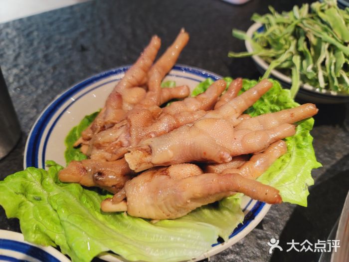 上隐火锅(金街旗舰店)秘制耙卤鸡爪图片