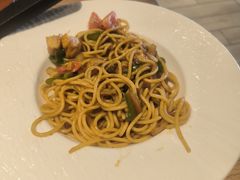 -必胜客(新中纬店)