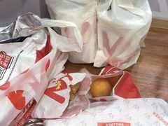 -华莱士·全鸡汉堡(五号路店)