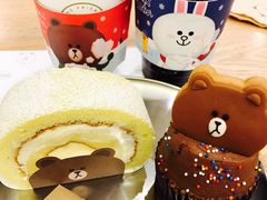 -LINE FRIENDS Garosu-gil Flagship Store