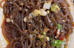 Freshly Stir-Fried Pork and Vermicelli
